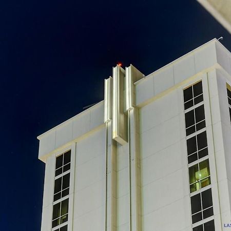 Mgm Signature-32-607 F1 Track & Strip View Balcony 拉斯维加斯 外观 照片